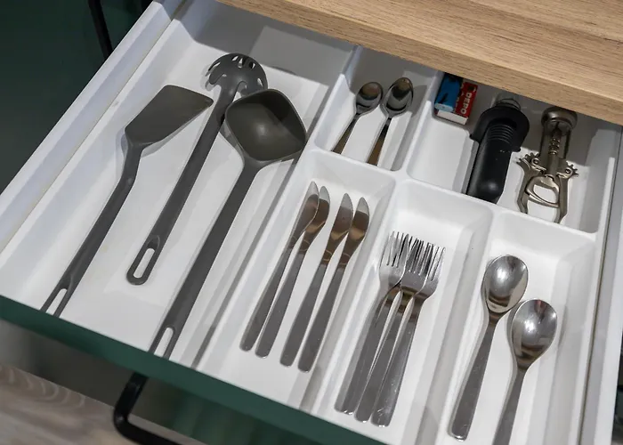 Cozy With Free Parking In The Centre *