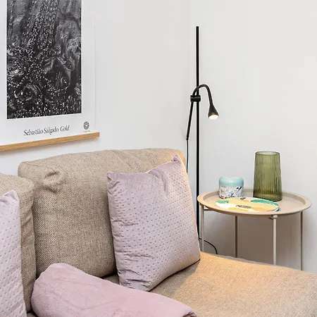 Апартаменты Cozy With Free Parking In The Centre Таллин